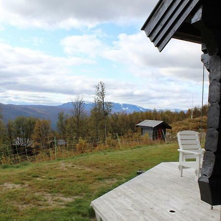 Blazerbu Four-Bedroom Chalet Myro Exterior photo