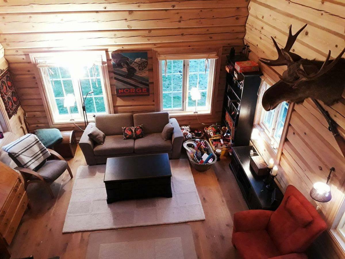 Blazerbu Four-Bedroom Chalet Myro Exterior photo